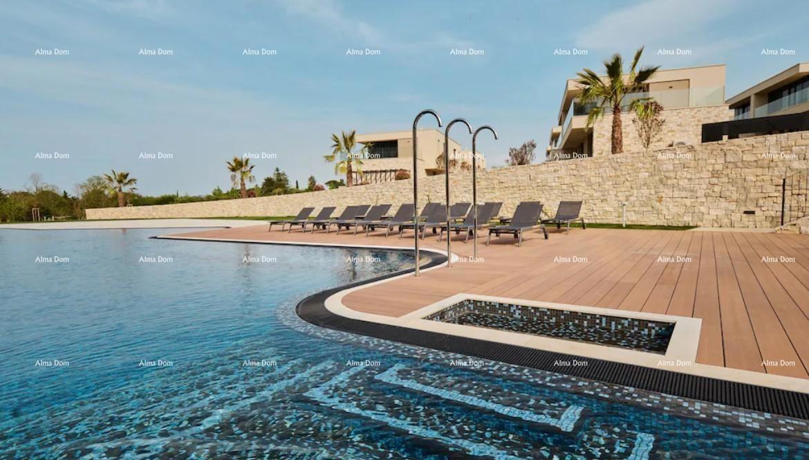 UMAG, Samostoječa vila v luksuznem letovišču! Pogled na morje! V 23