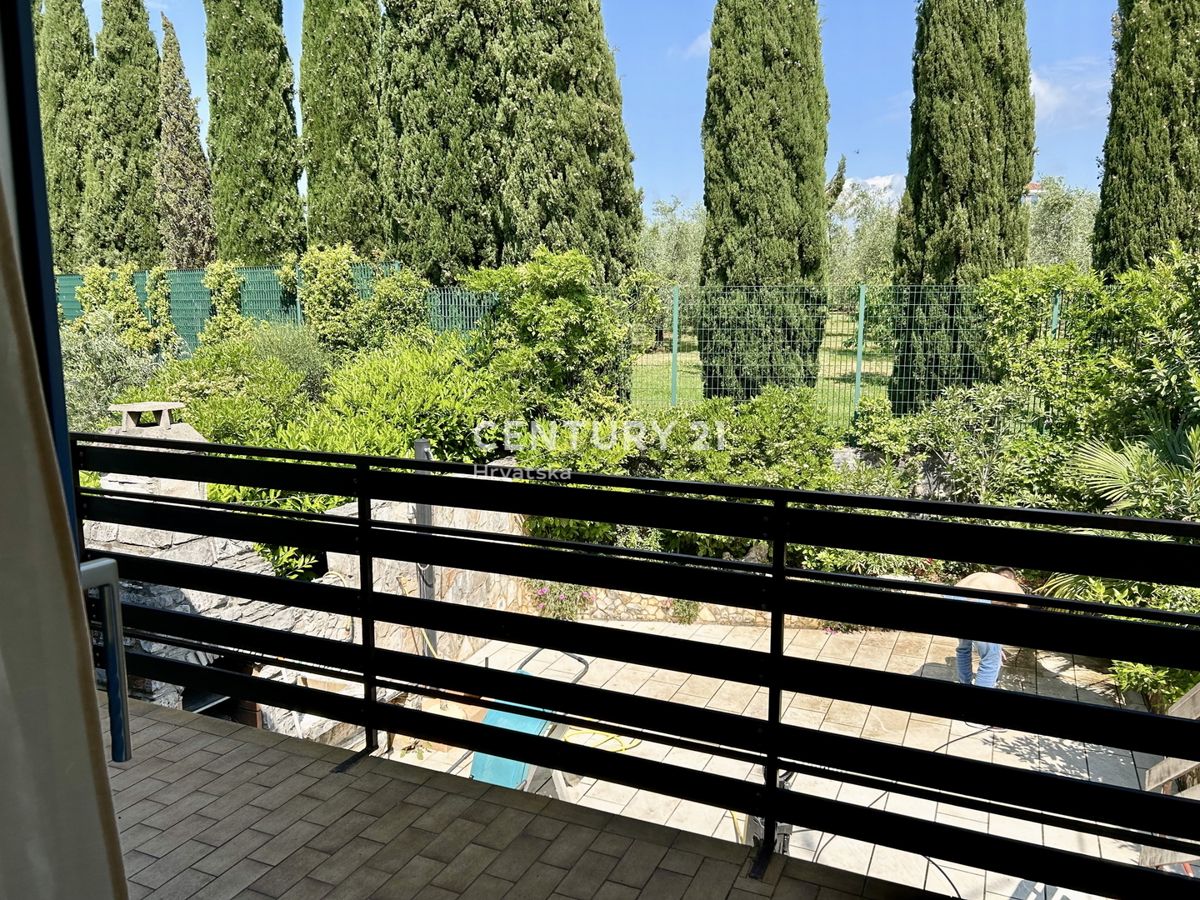 UMAG, ZAMBRATIJA, HIŠA LE 200 METROV OD PLAŽE IN MORJA