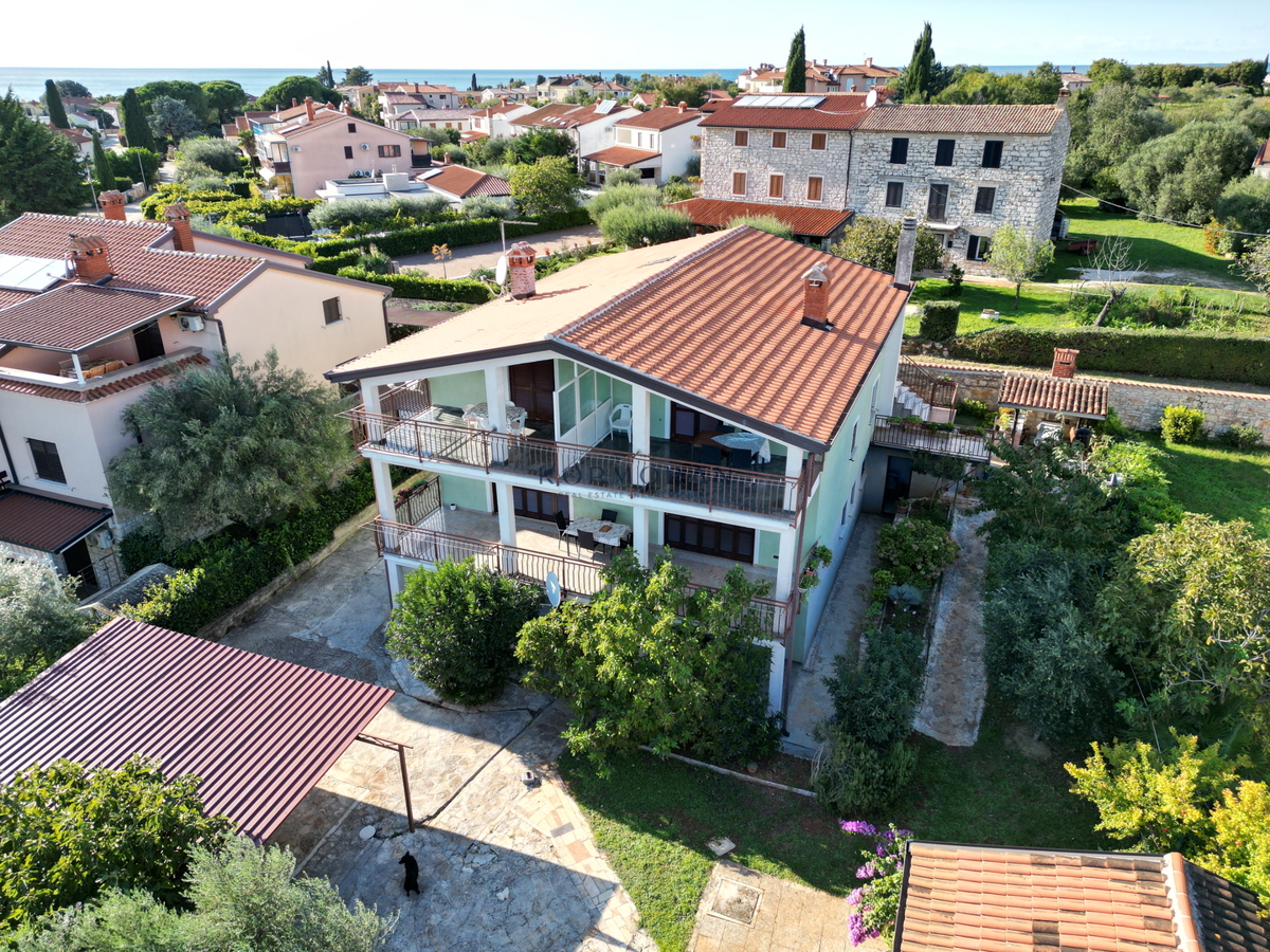 HIŽA V LOVREČICI